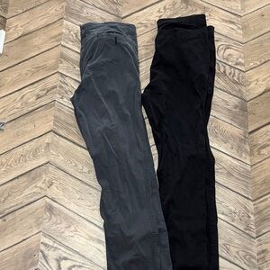 Men’s slim chinos